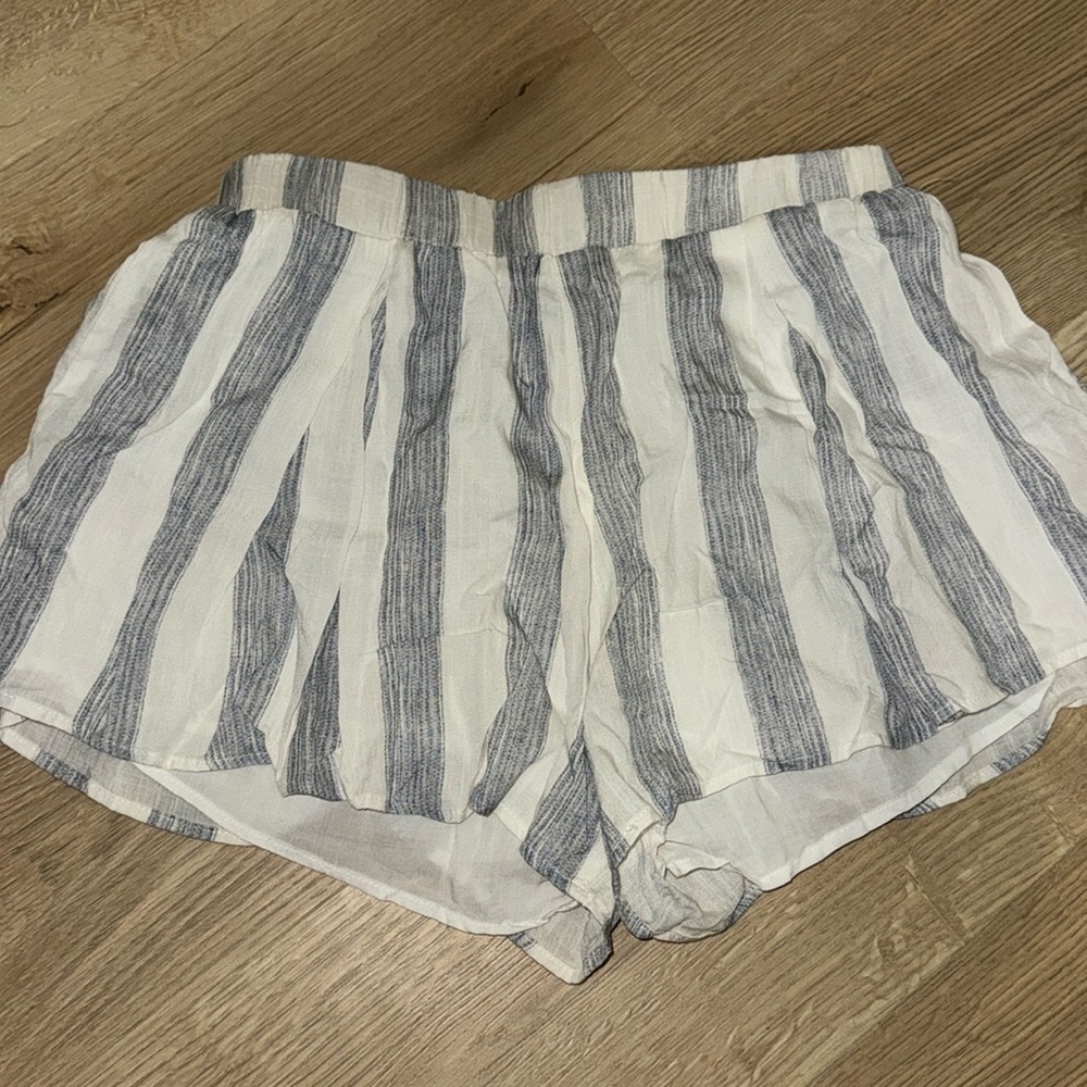 Smell the Roses Flowy Shorts